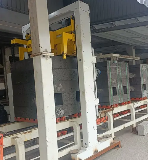 مشروع خط إنتاج البلوك المعزول ذاتي العزل لعملاء شينجيانغ وينسو
